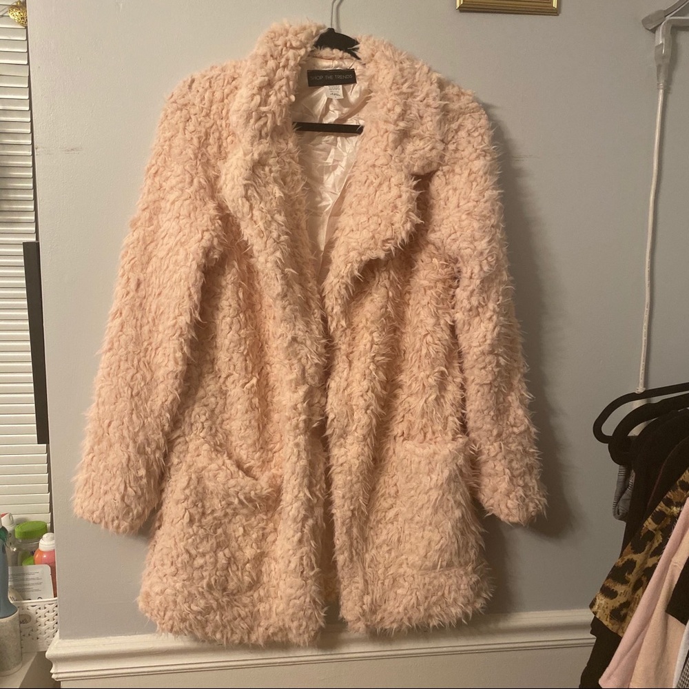 🌸LAST-MEDIUM🌸Blush Shaggy Faux Shearling Coat - Picture 5 of 9